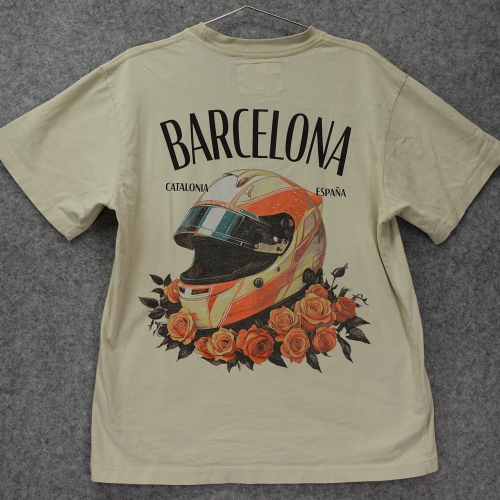 Formula 1 Barcelona T Shirt MEDIUM Organic Cotton Helmet Roses Graphic PACSUN